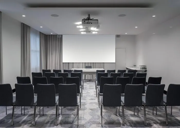 Courtyard by Marriott Paris Roissy Charles de Gaulle Airport