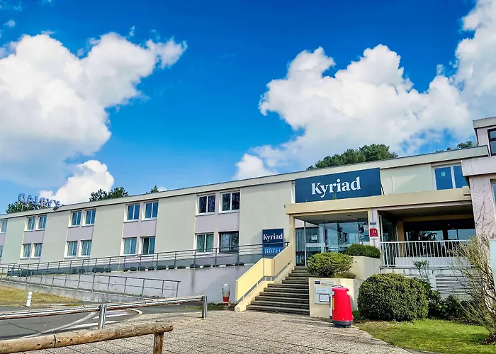 Hôtel Kyriad Nemours