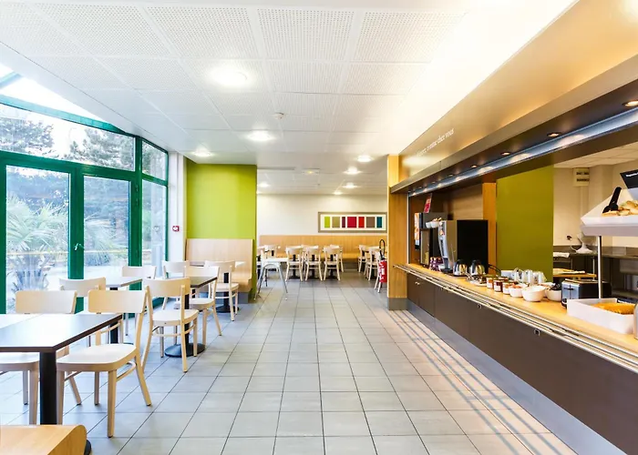 B&B HOTEL Orly Rungis Aéroport
