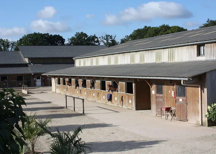 Les Ormes Domaine et Resort