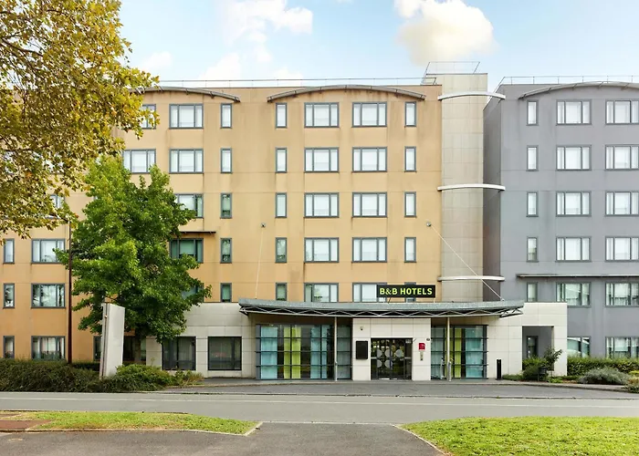 B&B HOTEL Paris Grand Roissy CDG Aéroport 4 étoiles