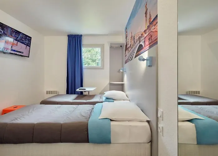 Welcomotel Les Mureaux
