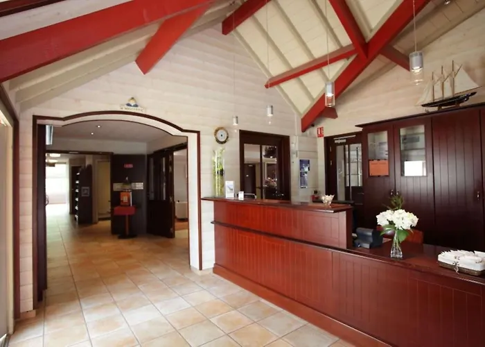 Hôtel Kyriad Saint-Malo Dinard