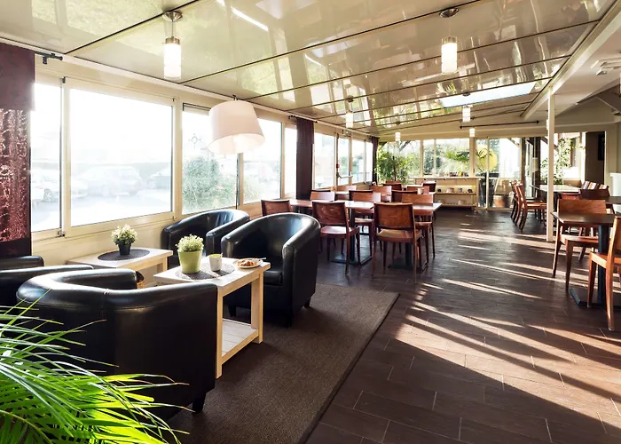 Hôtel Kyriad Caen Sud Ifs