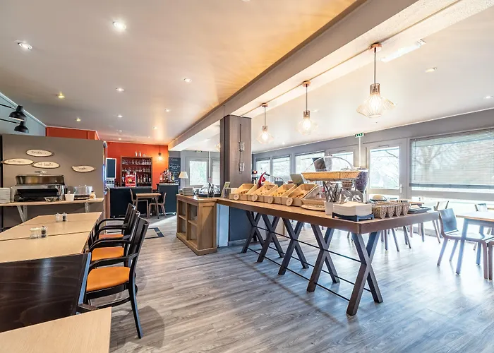 Brit Hotel Rouen Nord Mont Saint Aignan