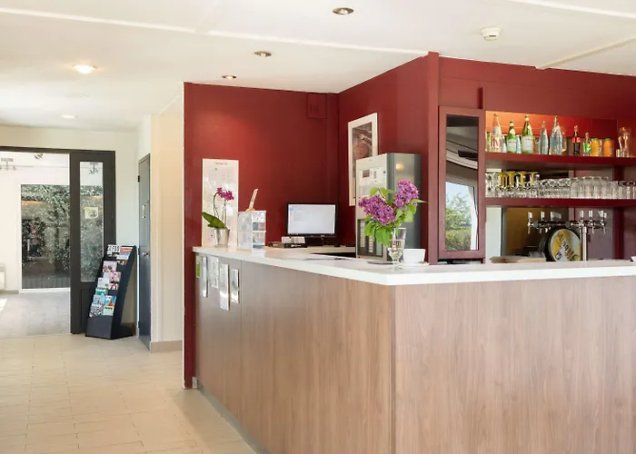 Campanile Dole Hotel