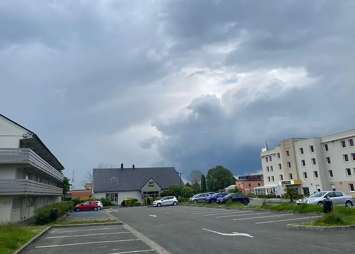 B&B HOTEL Saint-Witz Roissy