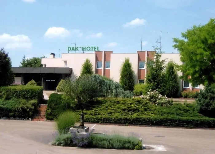 Le Brit Hotel Dak Hotel