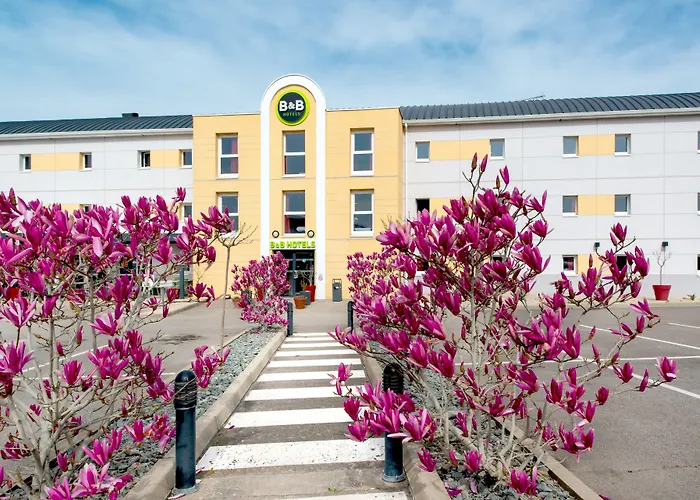B&B Hotel Cholet Nord
