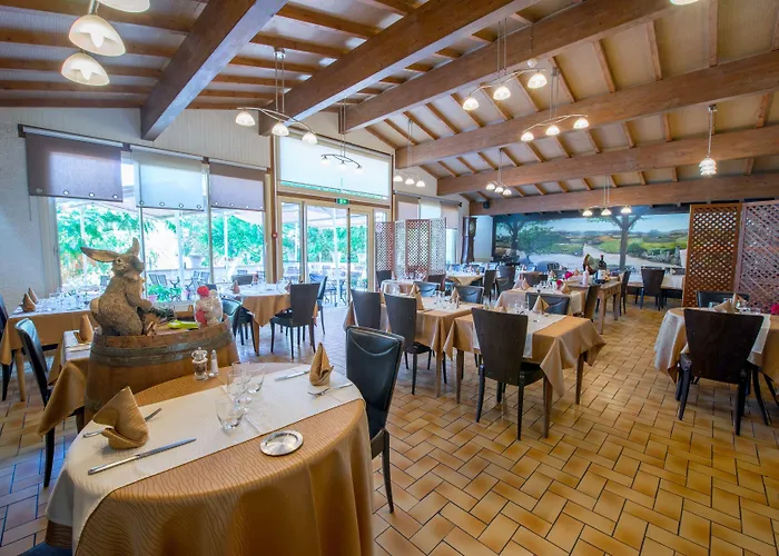 Logis Hôtel Les Voyageurs