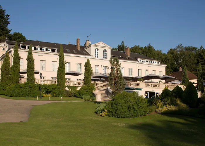 Domaine et Golf de Vaugouard - Younan Collection