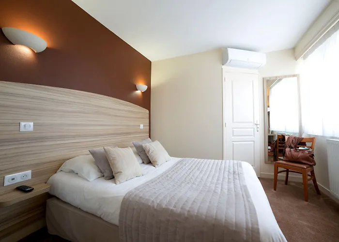 Logis Hôtel Auberge de la Rose