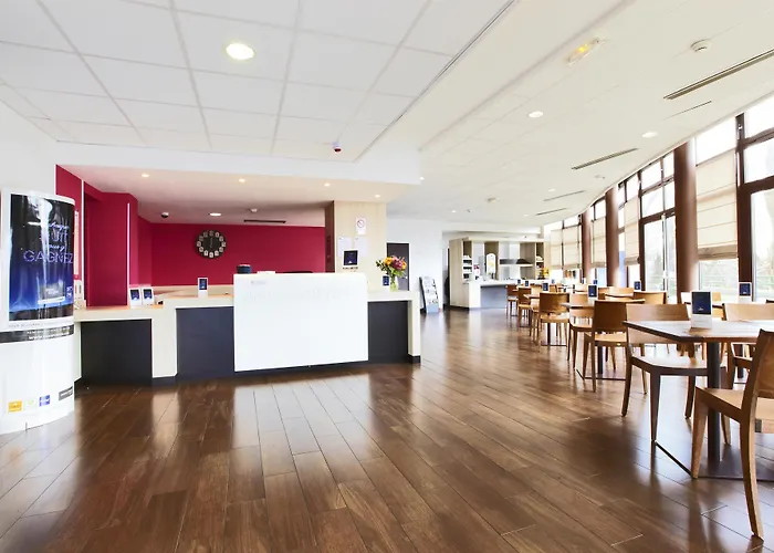 Hôtel Kyriad Viry-Châtillon