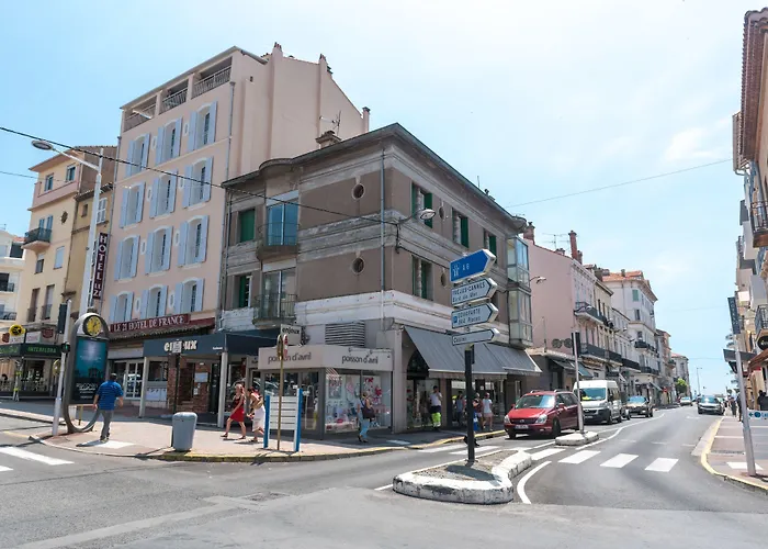 Hotel Le 21 Saint-Raphaël