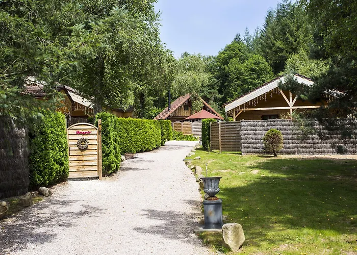 Domaine du Haut Jardin Hôtel&Chalets Spa Privé