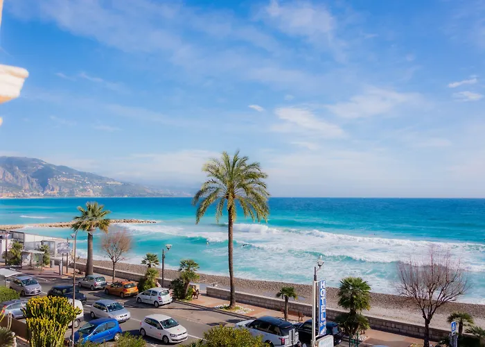 Hotel Et Appartements Reine D'Azur