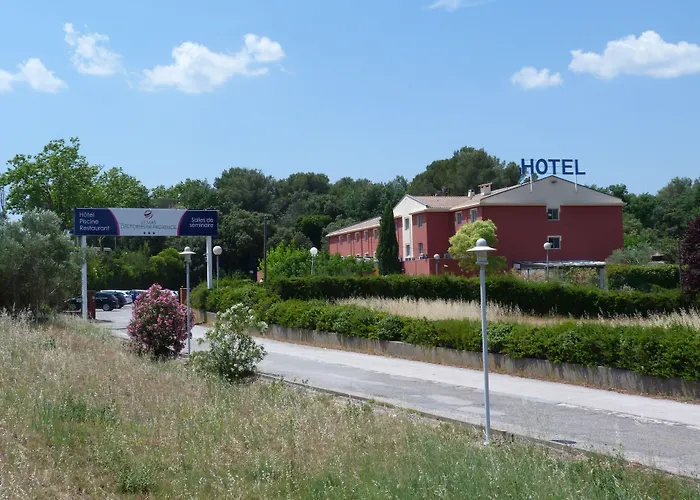 Hôtel Les Portes de Provence
