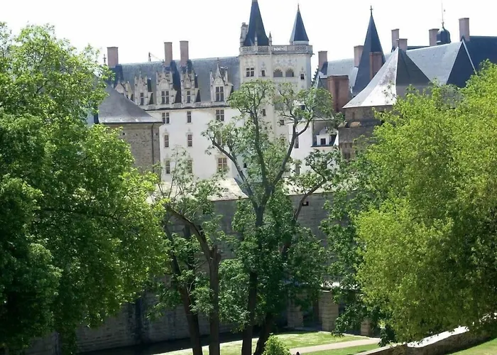 Hotel Du Chateau Nantes