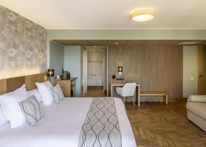 Best Western Plus Soleil et Jardin Sanary-sur-Mer