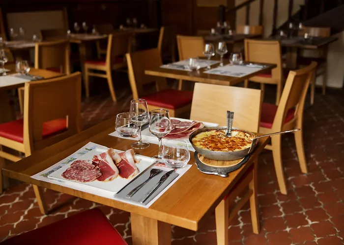 Auberge Le Cantou - Hôtel Roche