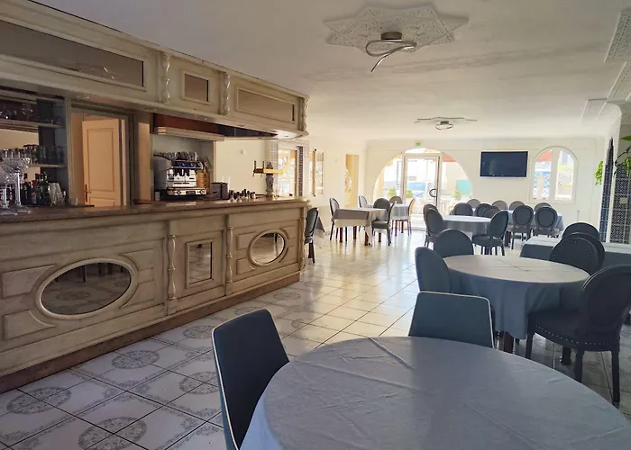 Hôtel-Restaurant le Commerce