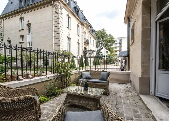 Les Suites du 33