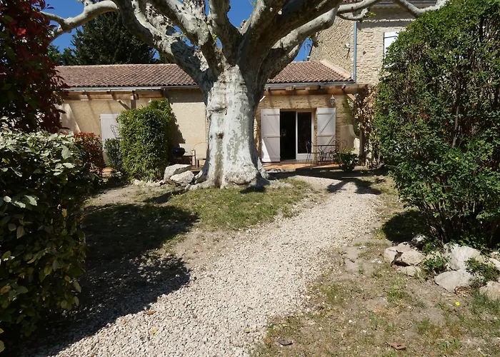 Mas Seraphin LʼIsle-sur-la-Sorgue