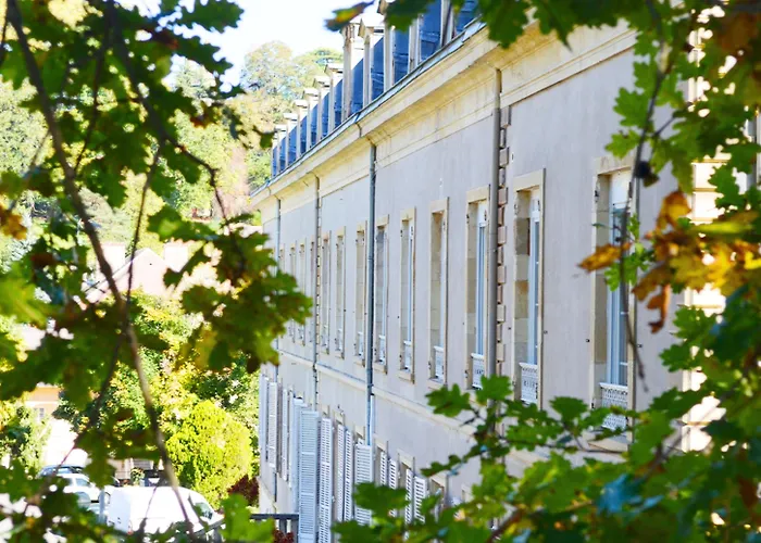 Logis Grand Hôtel Bourbon-Lancy
