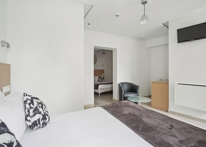 Hotel Le National