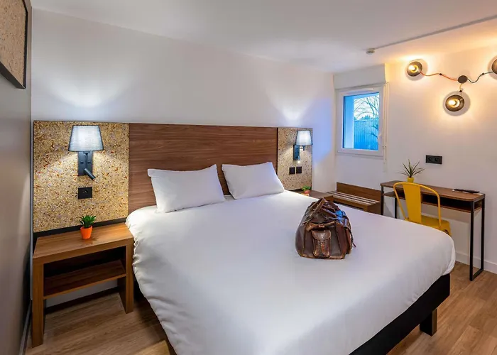 Greet Hotel Chatellerault
