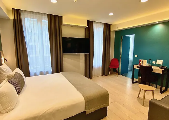 Grand Hotel Clichy Paris