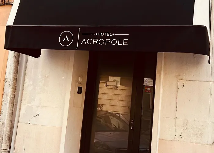 Hôtel L'Acropole