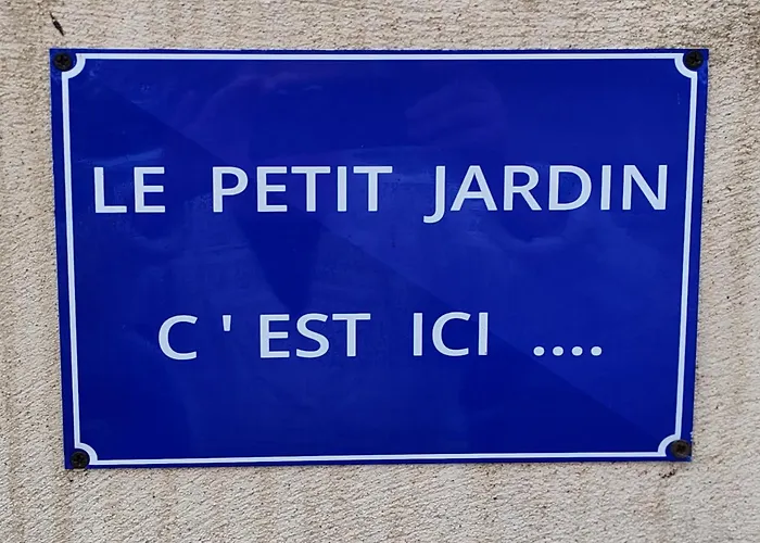 Le Petit Jardin ... Hotel L'Isle-sur-la-Sorgue