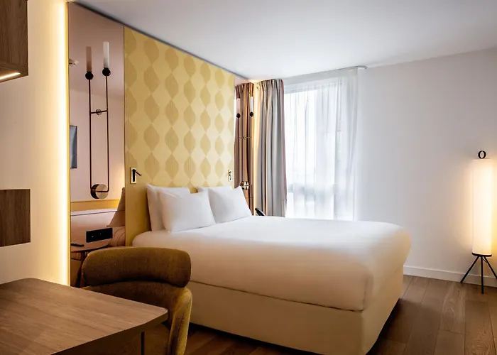 Hôtel Kyriad Prestige Paris Asnieres