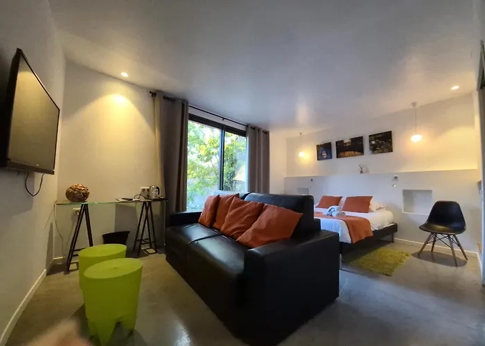 Contact Hôtel Le Minervois - Hôtel&Restaurant Au nord de Carcassonne