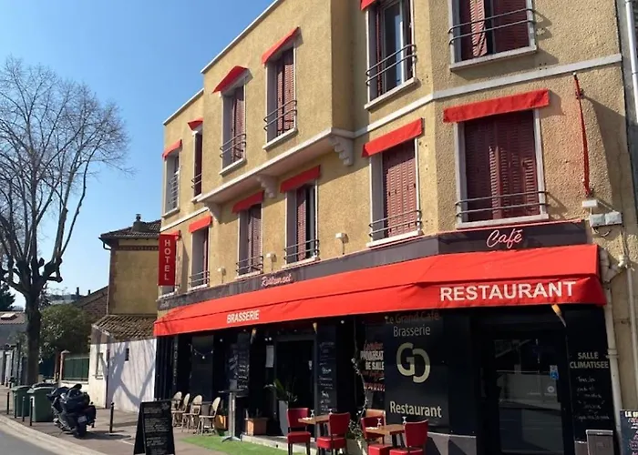 Le Grand Café