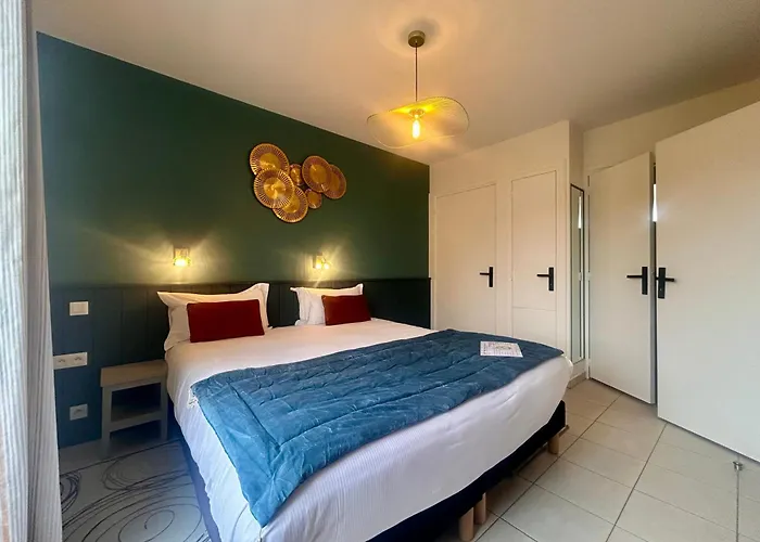 BRIT HOTEL CONFORT Lannion vers Perros-Guirec
