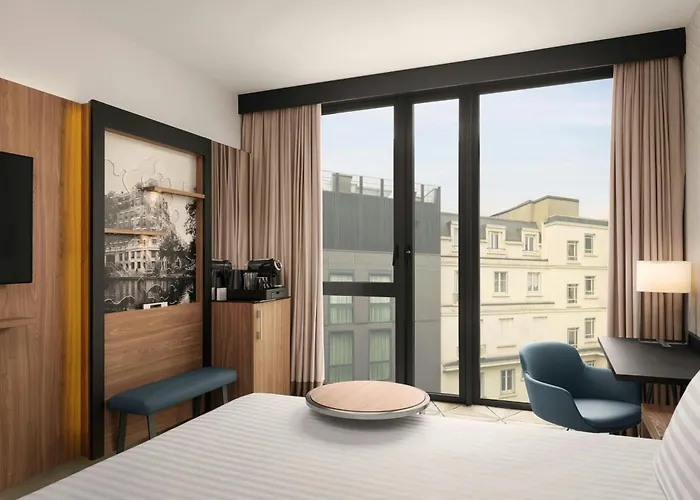 Courtyard By Marriott Paris Porte De Versailles