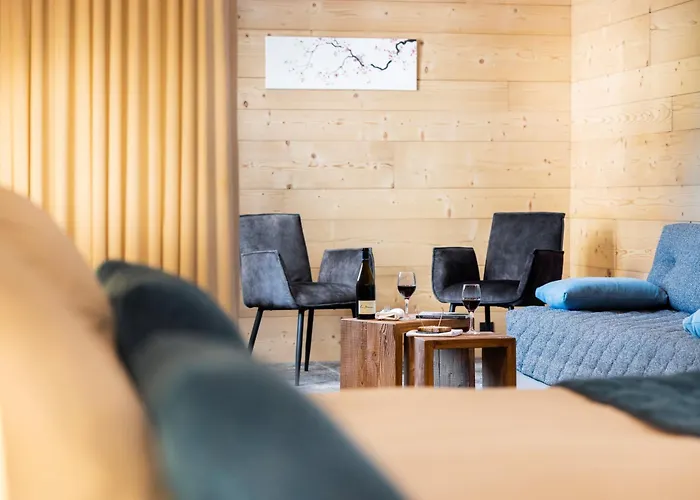 Hotel Les Grillons Talloires