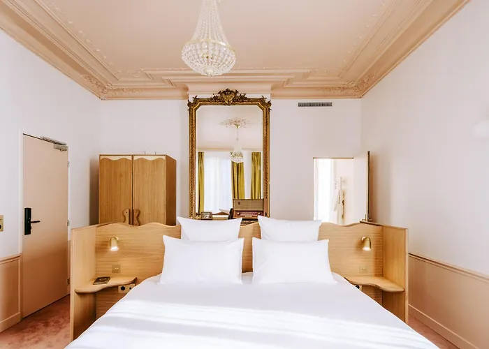 Le Charmant Hôtel