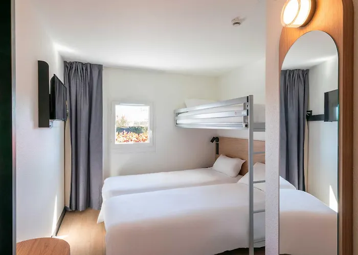 B&B HOTEL Bayeux