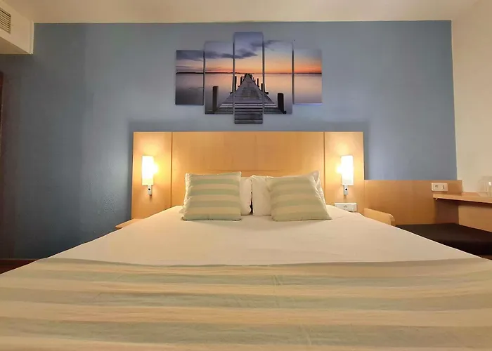 Ibis Annecy Centre Vieille Ville