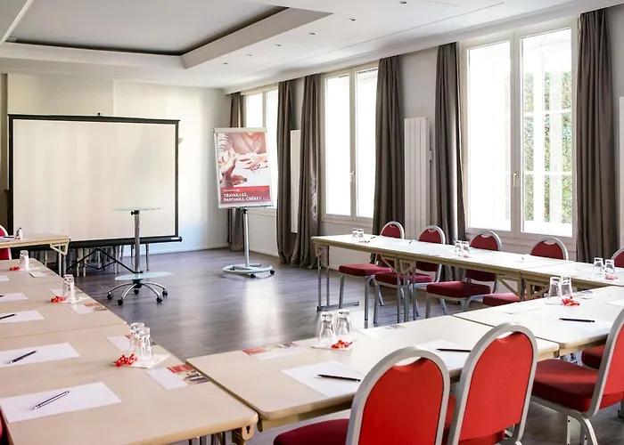 Ibis Douai Centre Hotel