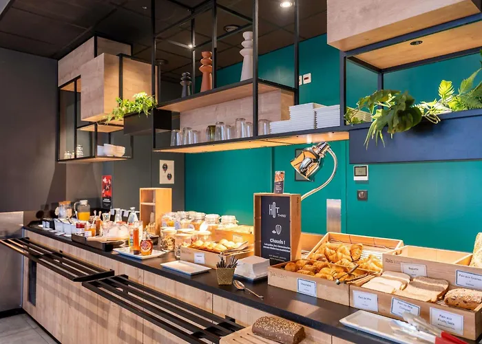 Ibis Pau Centre