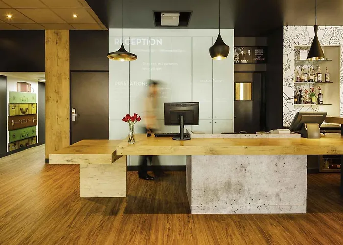 Ibis Versailles Chateau