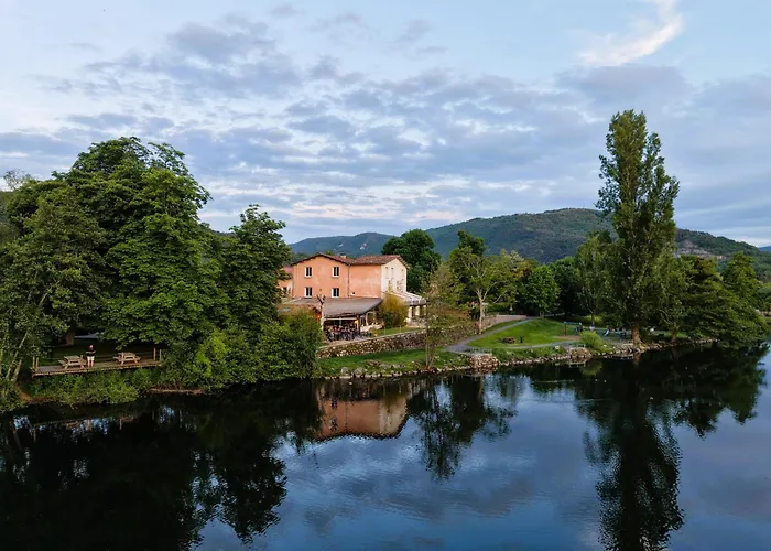 Hotel Du Lac & Restaurant Foix