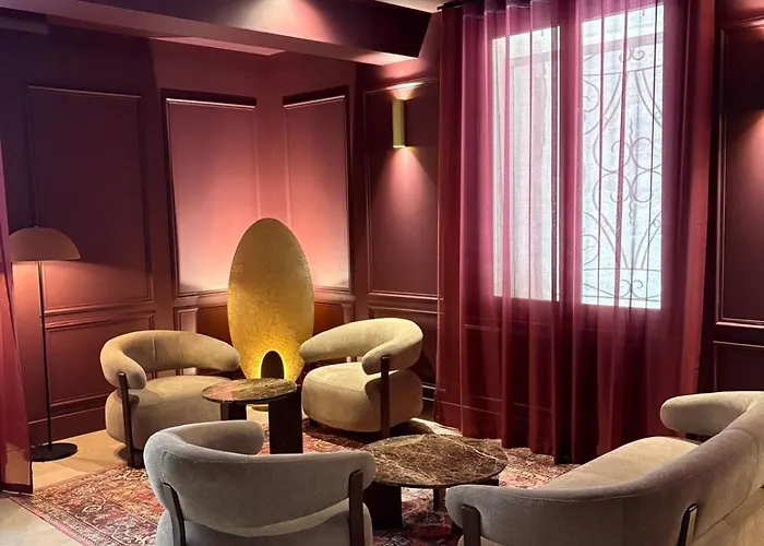 Hotel Le Medieval Palais Des Papes