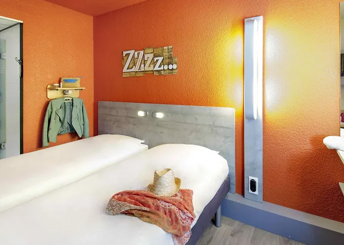 ibis budget Fréjus Capitou A8