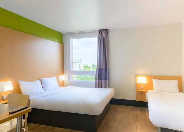 B&B Hotel Marne-La-Vallee Torcy Gare 3 Etoiles