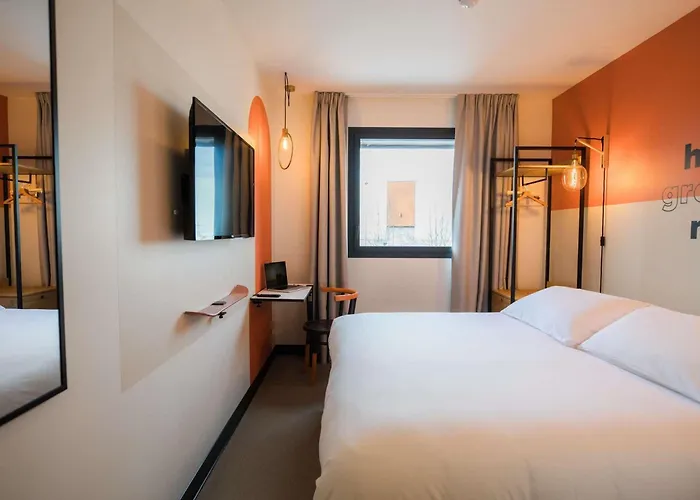 Greet Hotel Brest Aéroport
